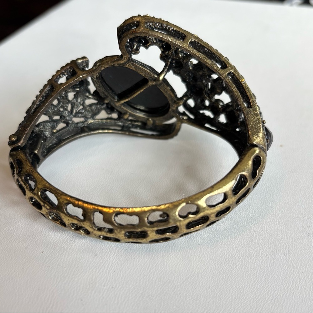Vintage Black and Purple Rhinestone Hinged  Bracelet - Picture 4 of 7